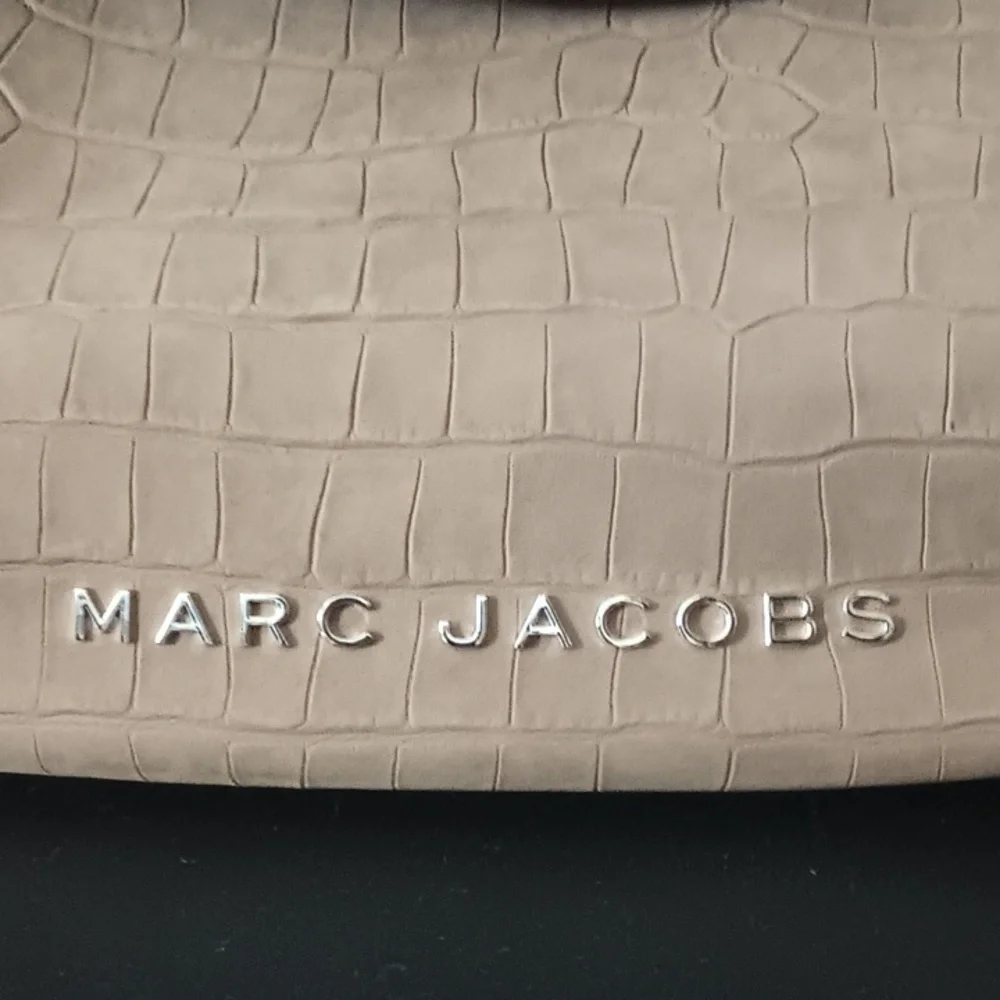 Marc Jacobs Nude Tan Croc-Embossed Leather Hobo Bag